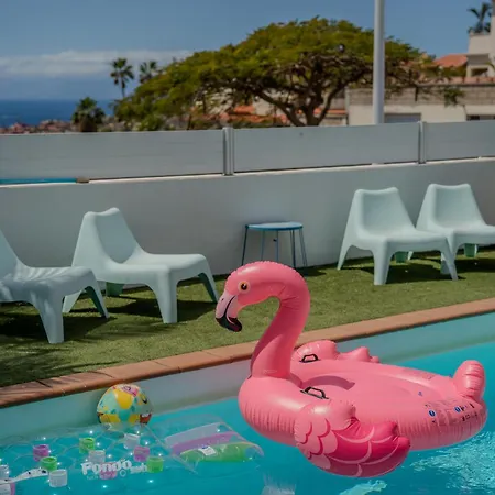 With Private Pool & Ocean Views Apartman